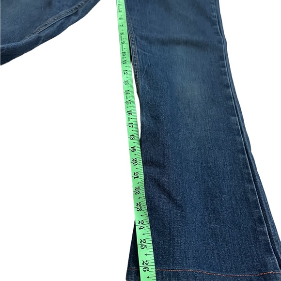 Bebe Jeans Flare Boot Cut Leg Size 29 with b bling back pocket - Picture 13 of 15